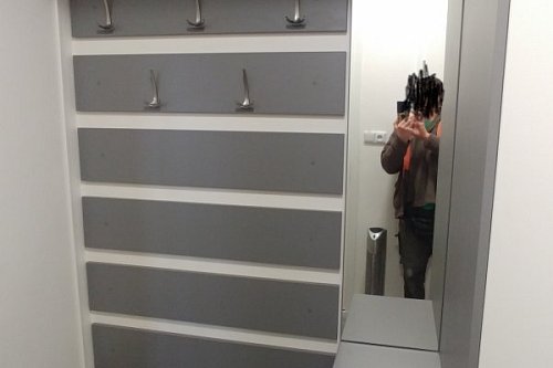 Vestavěné skříně