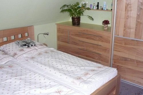 Vestavěné skříně